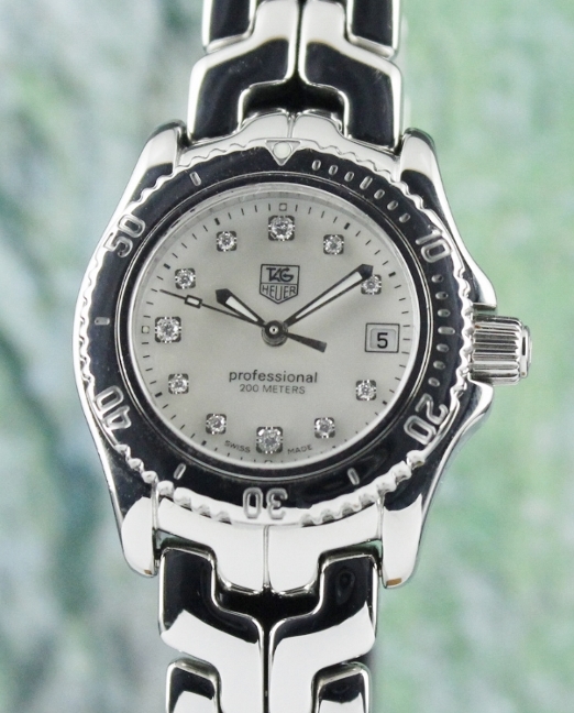 (image for) A TAG HEUER STAINLESS STEEL LADY SIZE WATCH / MOP / WT1418